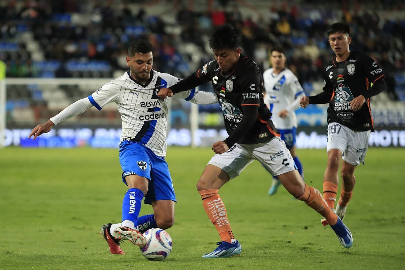 Recomendación basada en desempeño táctico